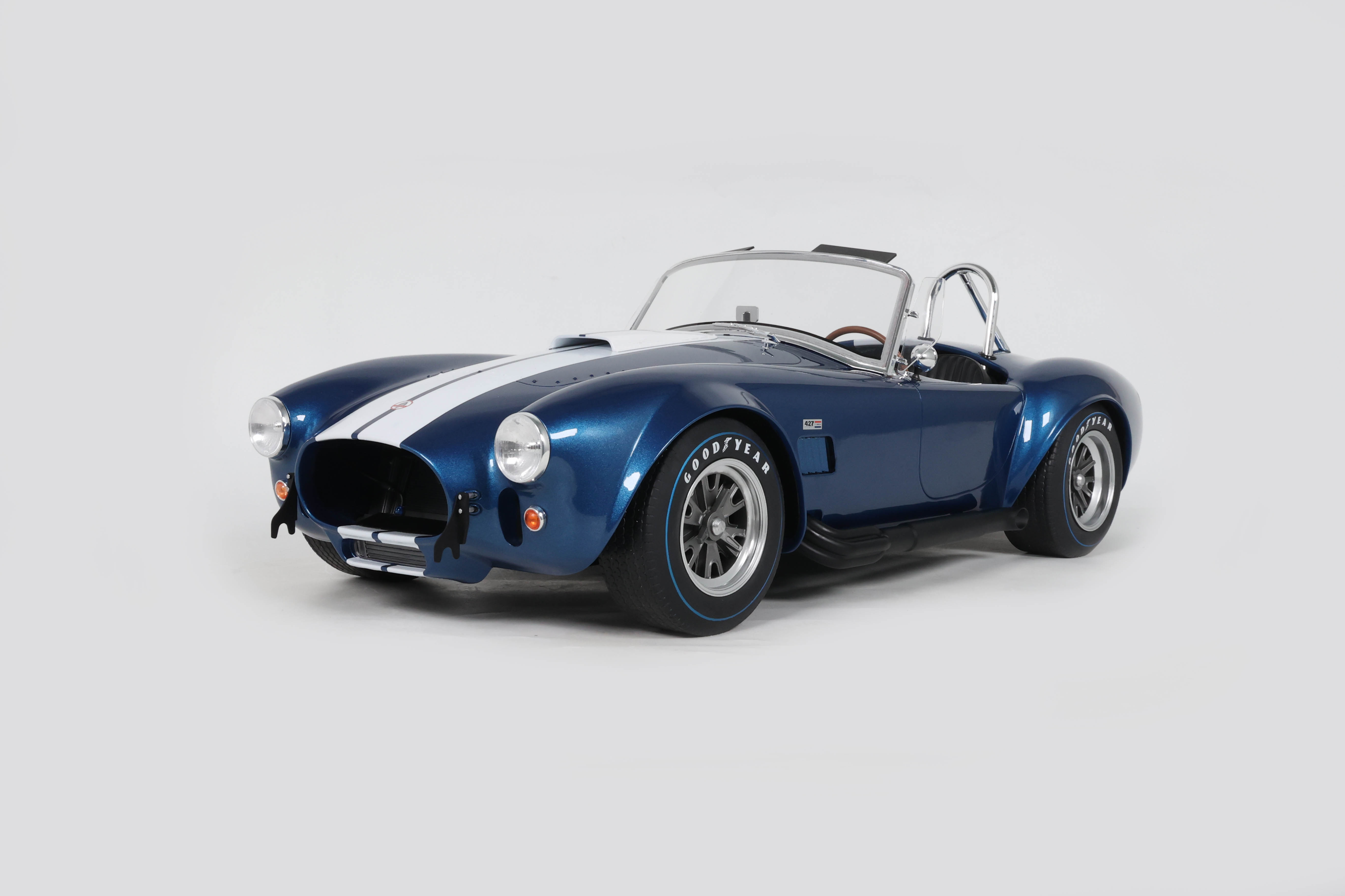 Shelby Cobra 427 S/C 1967 Blue - 1:8